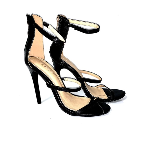 VENUS Shoes - new. venus strappy VENUS Shoes - new. venus strappy